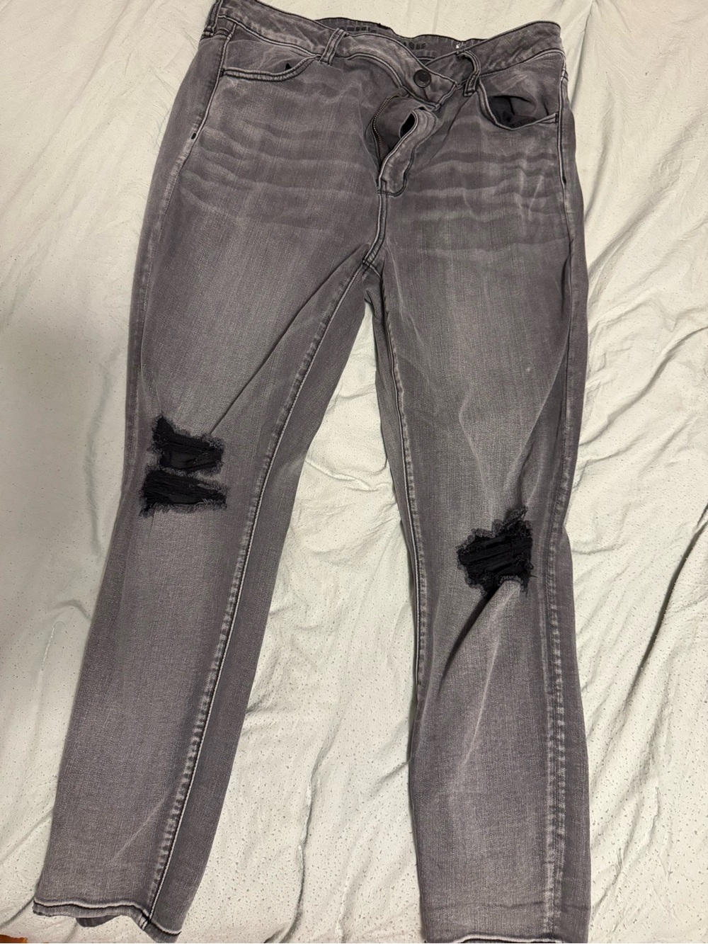 Women’s American Eagle Super Stretch Jeans (18 short)